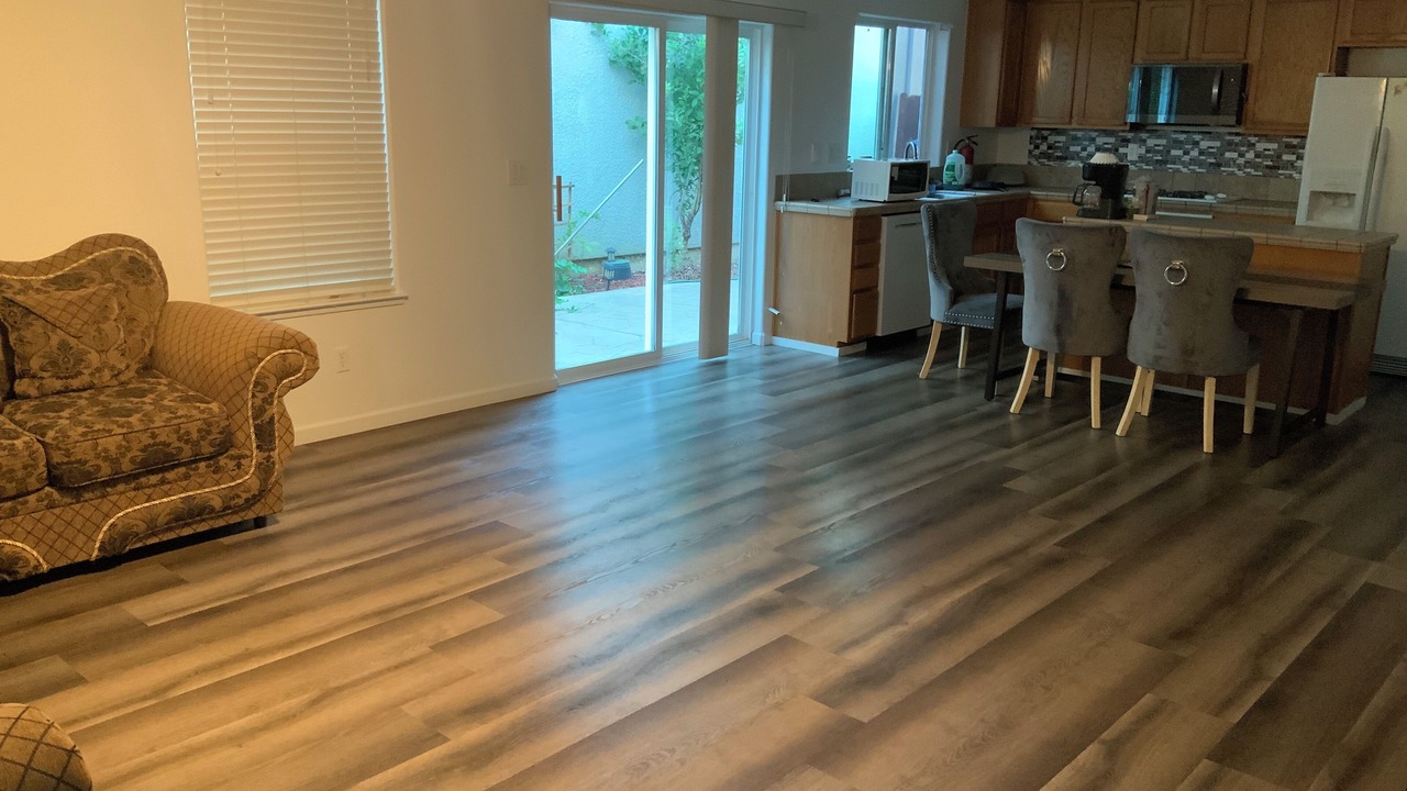 Photo of Kitchen in Natomas Creek