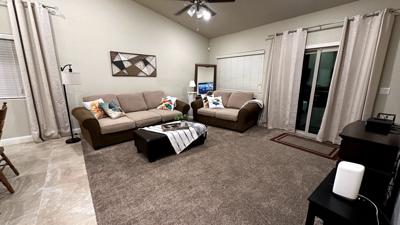 Photo of Livingroom in Merced