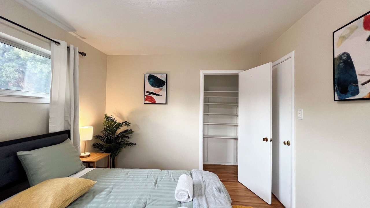 Photo of Bedroom in Los Gatos
