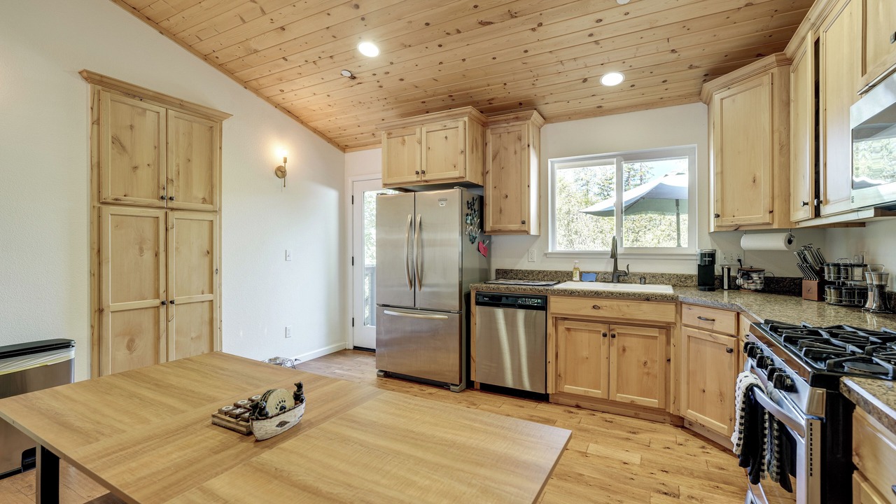 Photo of Kitchen in Twain Harte