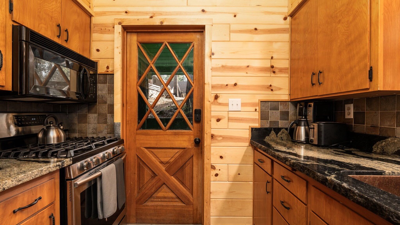 Photo of Kitchen in Sierra Cedars