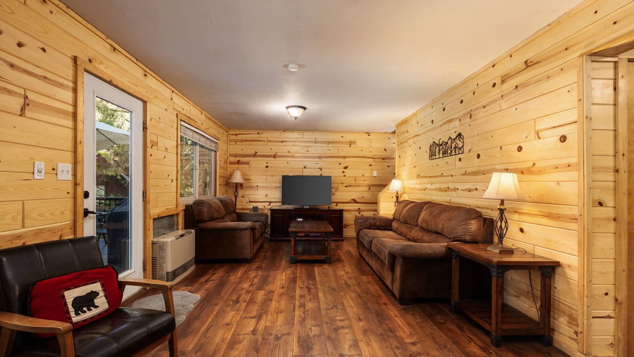 Photo of Livingroom in Sierra Cedars
