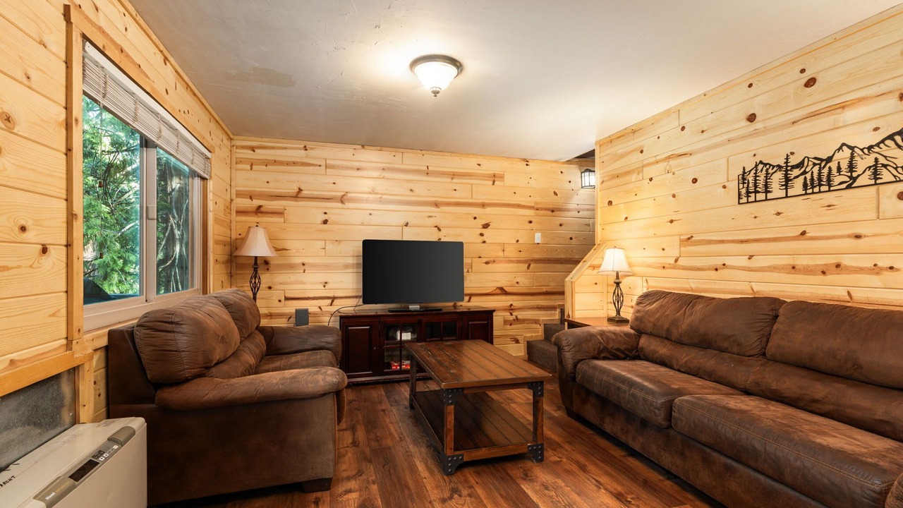 Photo of Livingroom in Sierra Cedars