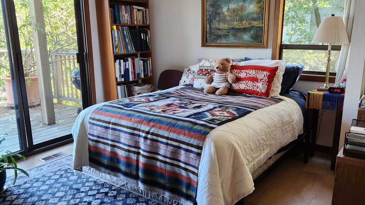 Photo of Bedroom in Picnic Valley