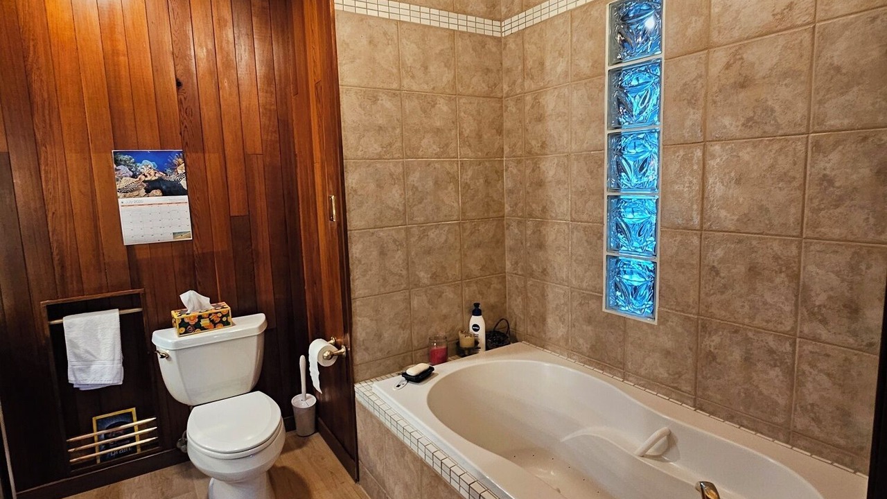 Photo of Bathroom in Picnic Valley