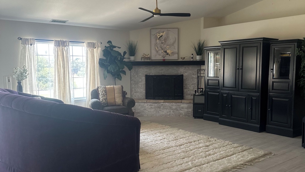 Photo of Livingroom in Solvang