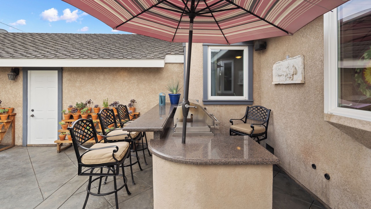 Photo of Patio Balcony in Fullerton
