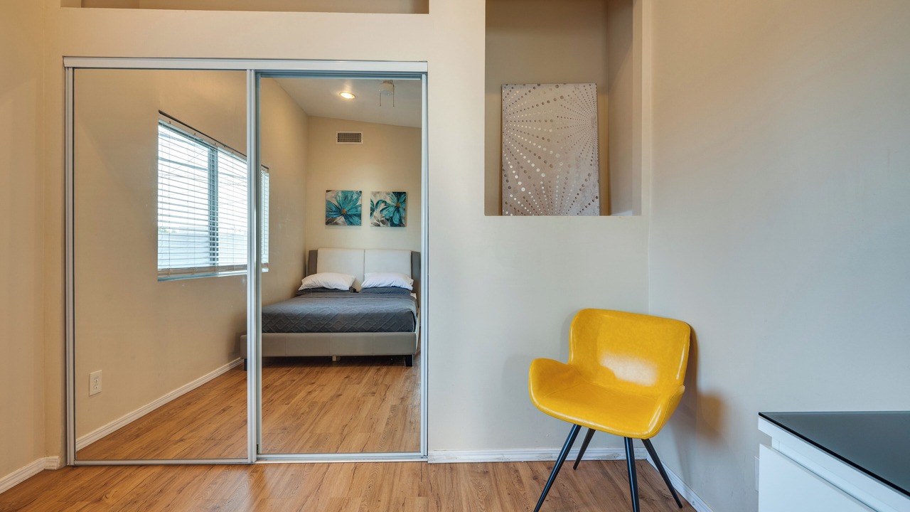 Photo of Bedroom in Mid City