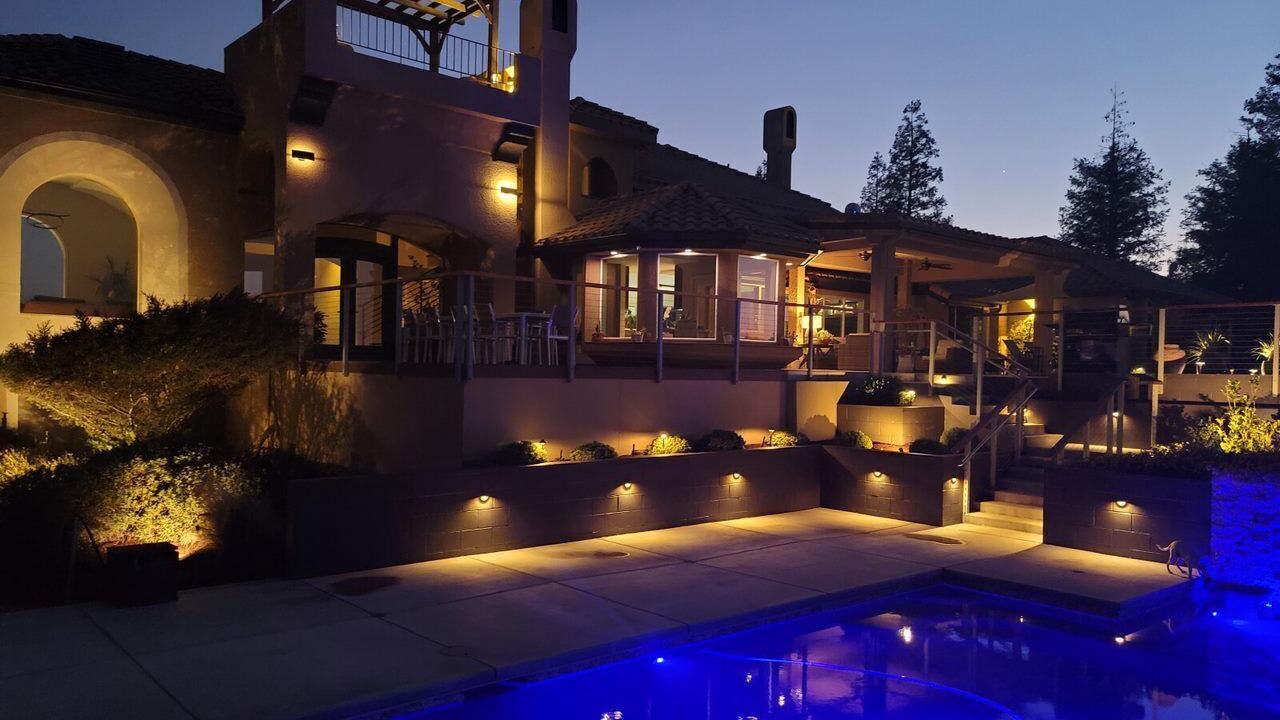 Photo of Outdoor in Raisin
