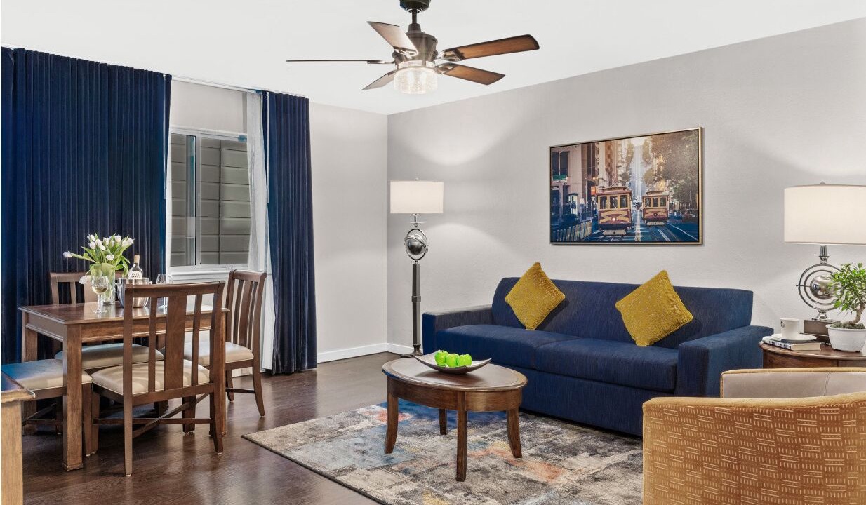 Photo of Livingroom in Russian Hill