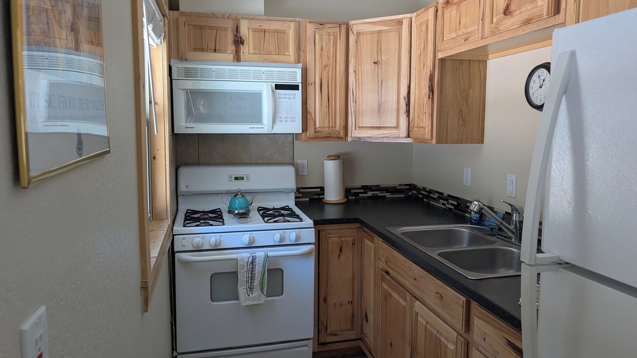 Photo of Kitchen in Tahoe Valley