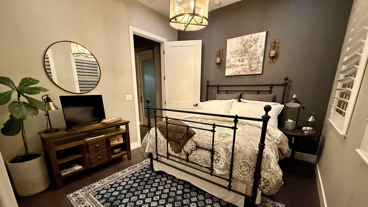 Photo of Bedroom in Manteca