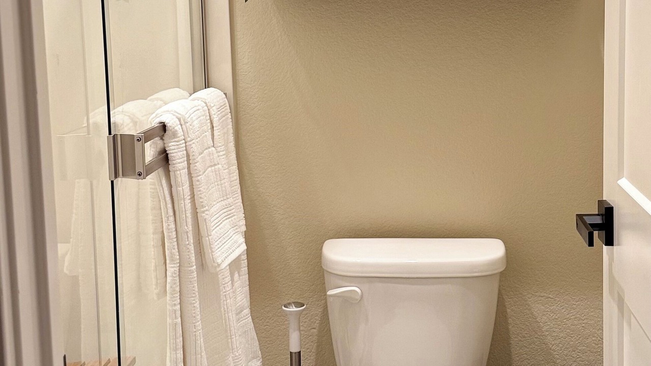 Photo of Bathroom in Manteca