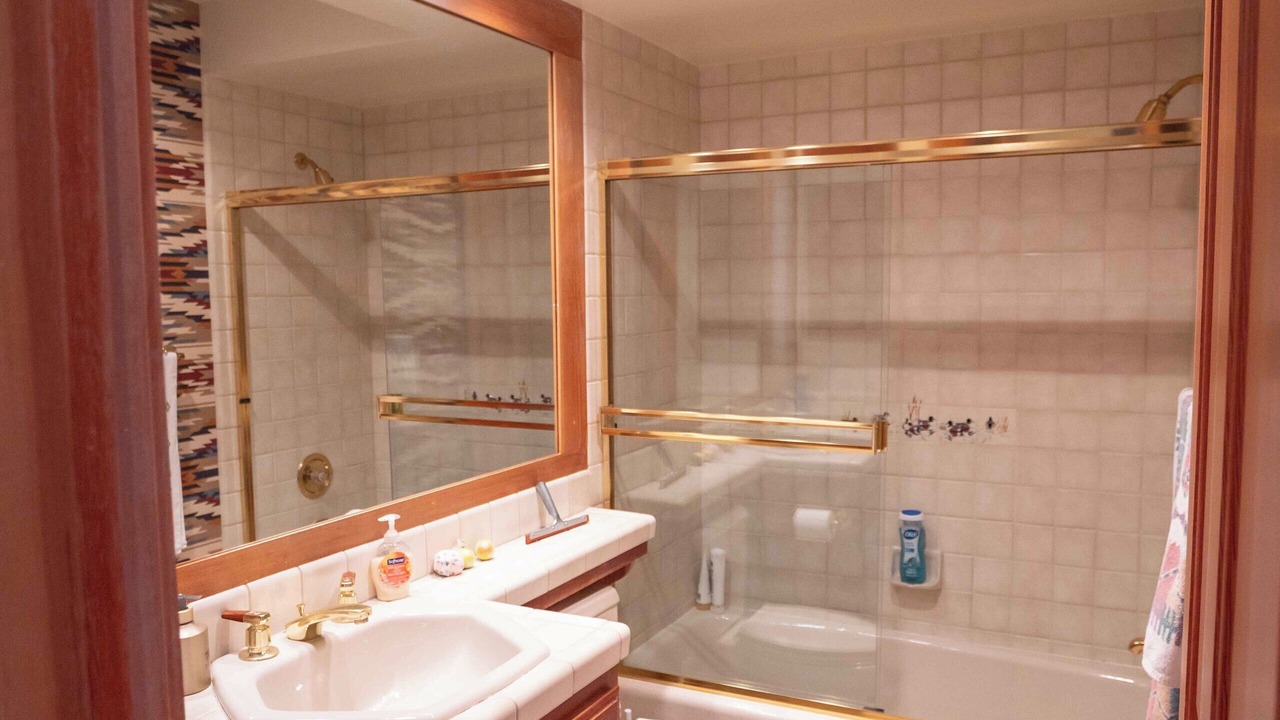 Photo of Bathroom in Glenbrook
