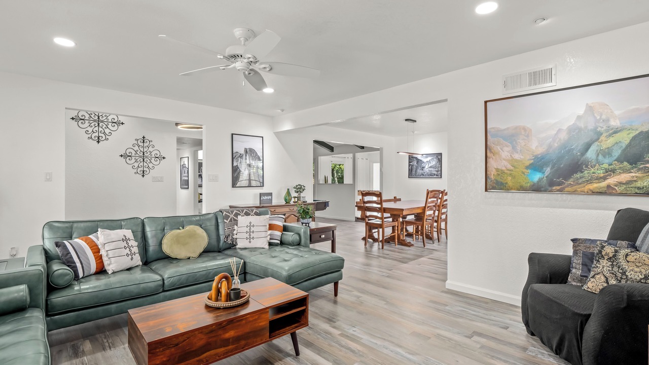Photo of Livingroom in Fresno