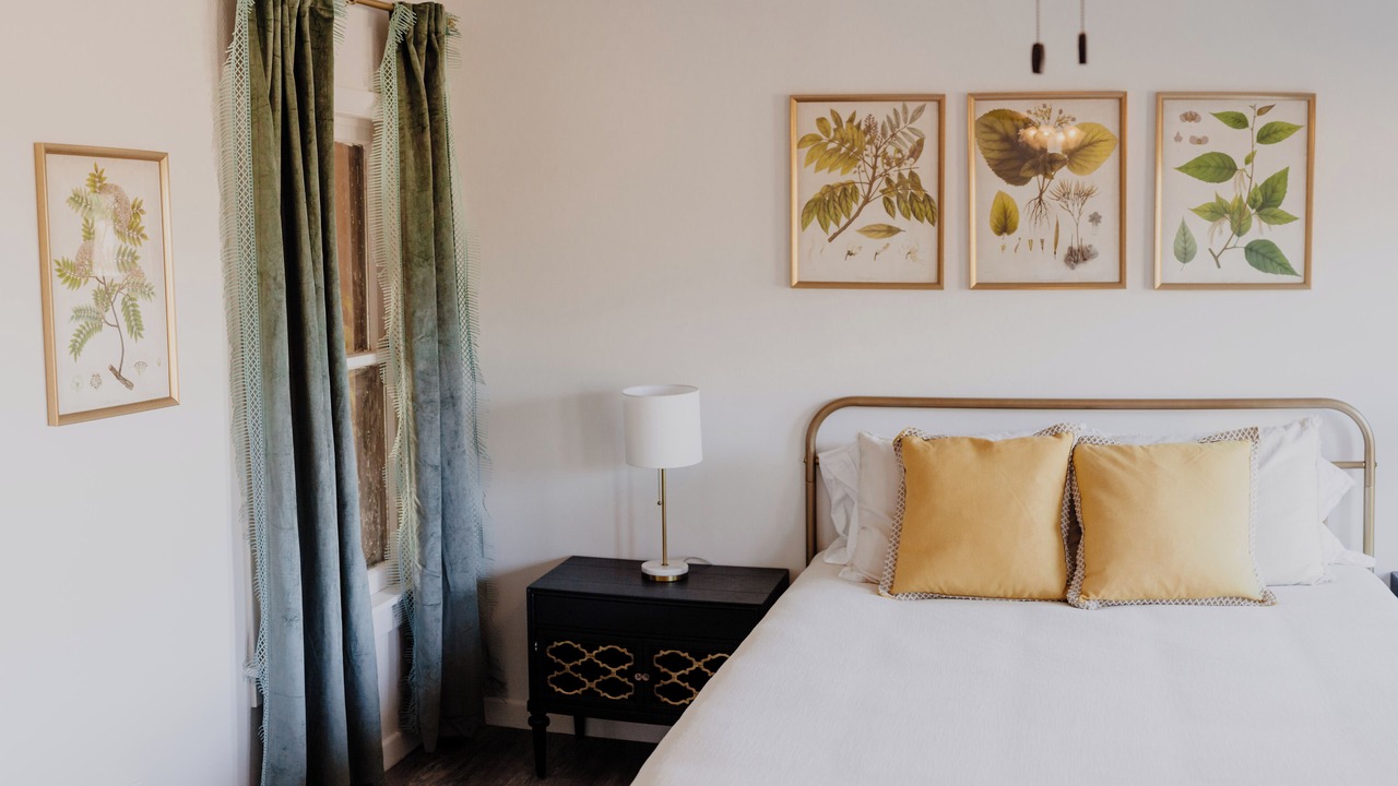 Photo of Bedroom in Springville