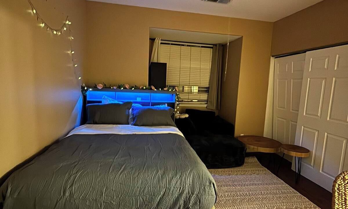 Photo of Bedroom in Raisin