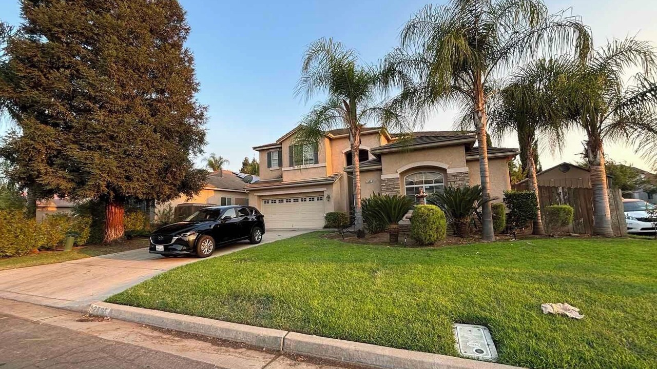 Photo of Outdoor in Raisin