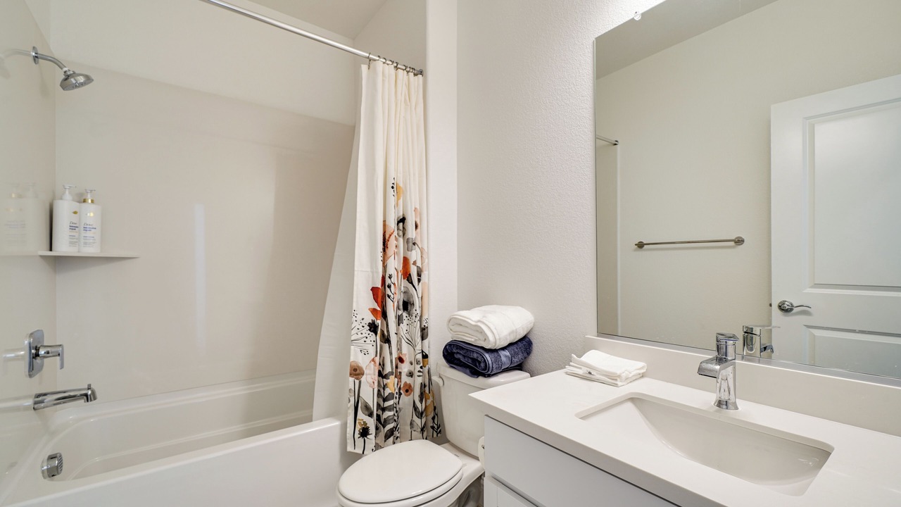 Photo of Bathroom in Peters