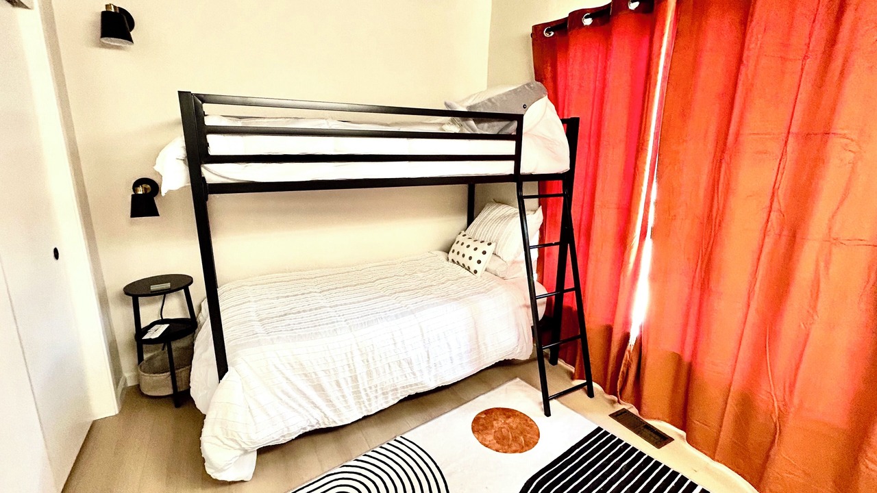 Photo of Bedroom in Albany