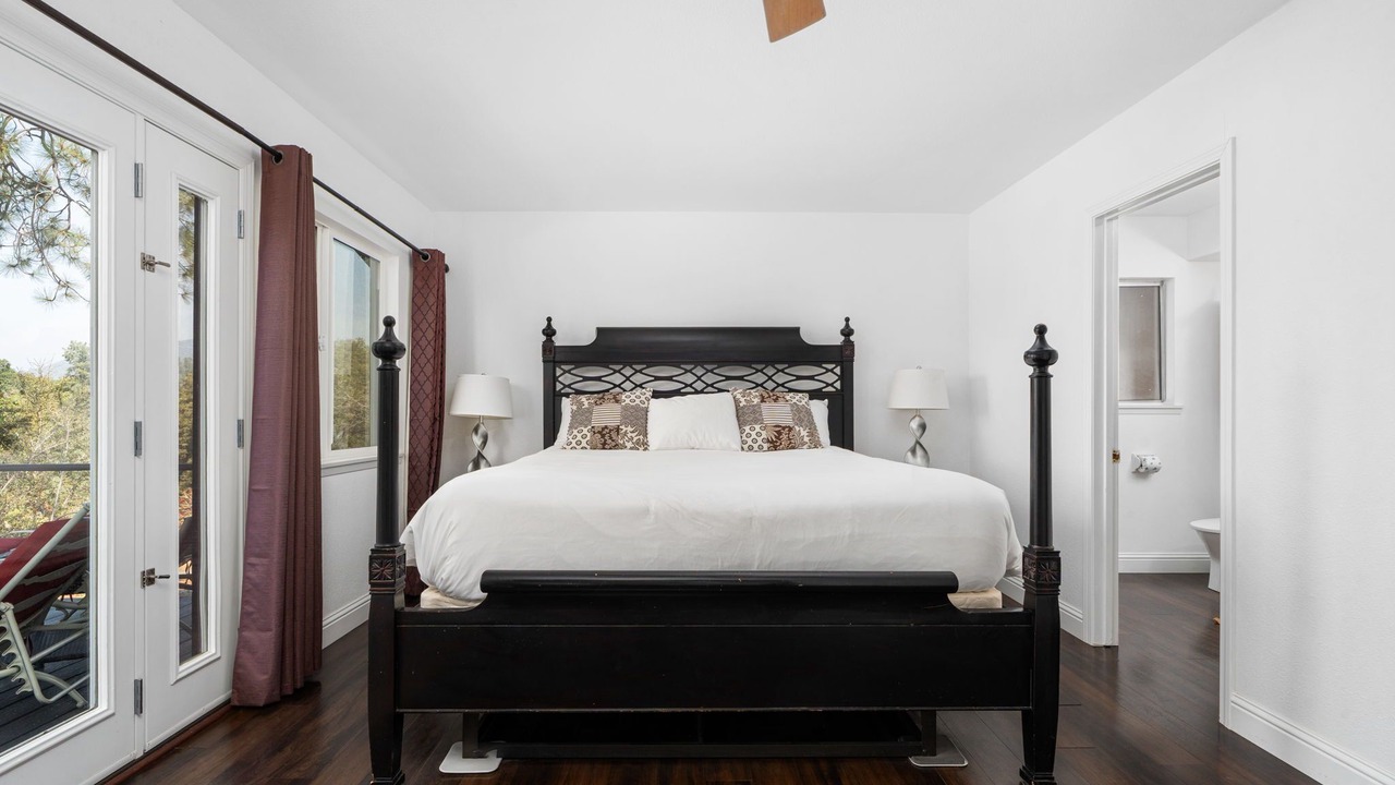 Photo of Bedroom in North Fork