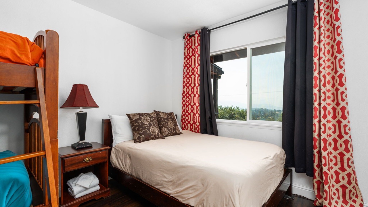 Photo of Bedroom in North Fork
