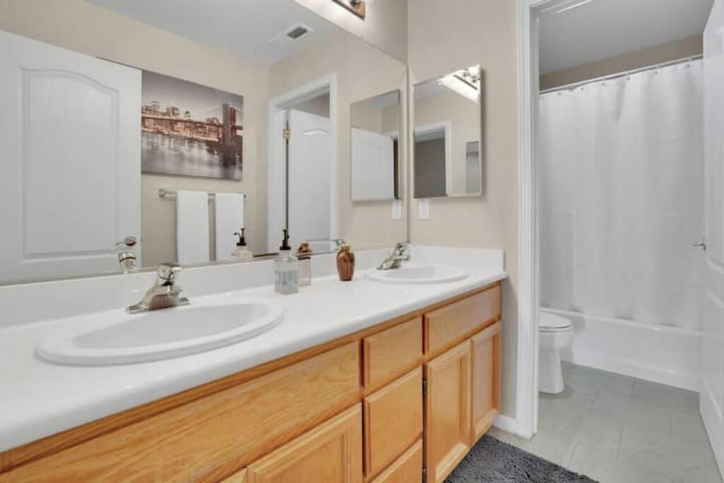 Photo of Bathroom in San Leandro