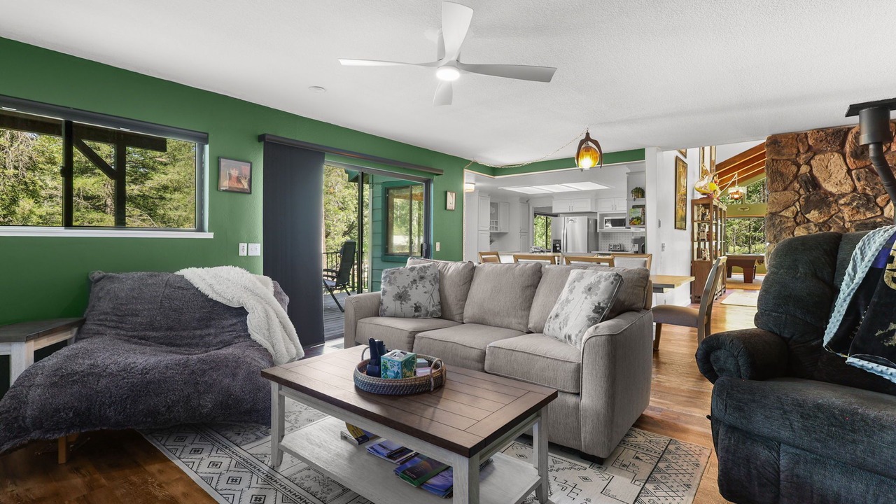 Photo of Livingroom in O'Brien