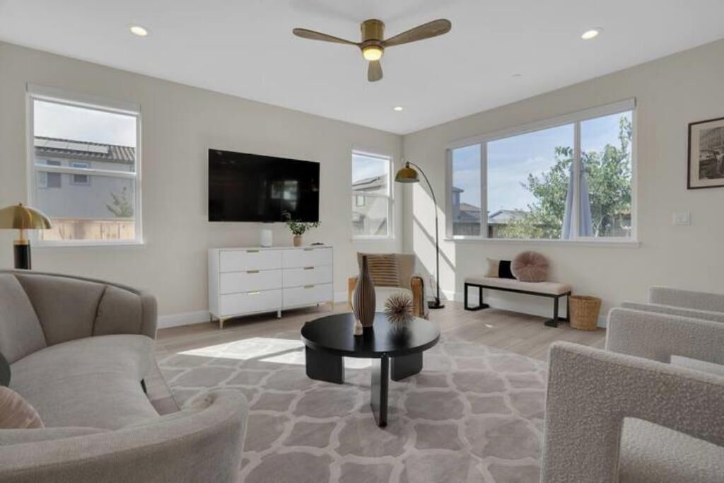 Photo of Livingroom in Stockton