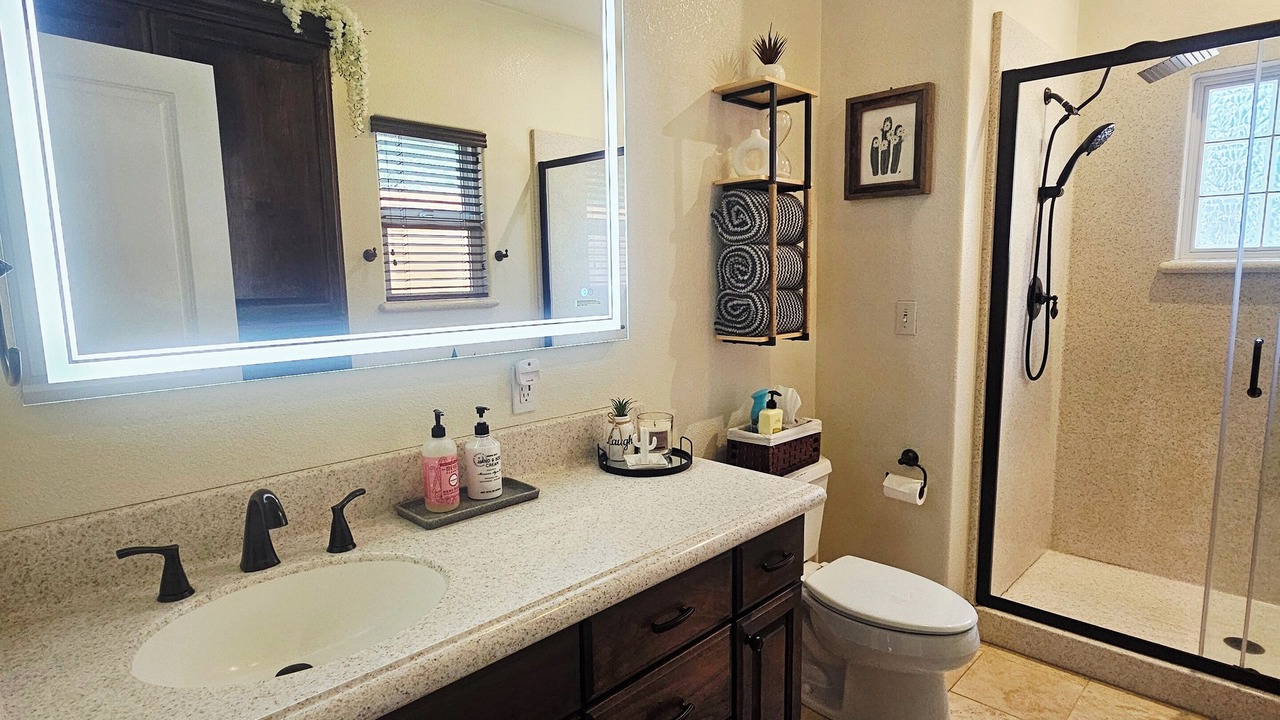 Photo of Bathroom in Glencoe