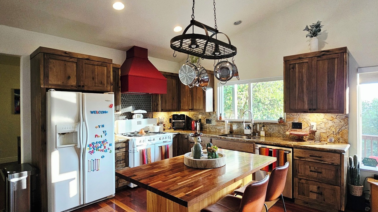 Photo of Kitchen in Glencoe