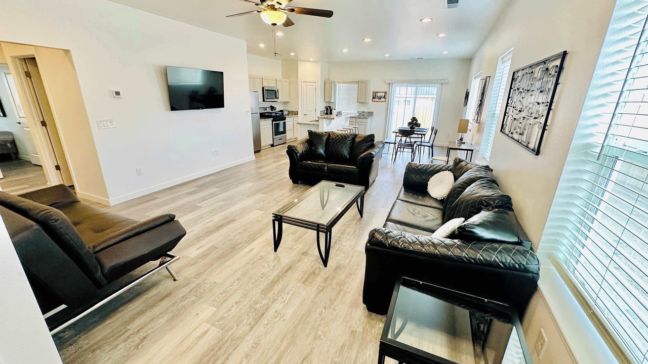 Photo of Livingroom in Fernley
