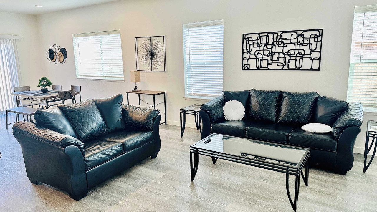 Photo of Livingroom in Fernley