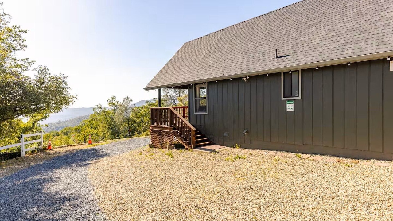 Photo of Outdoor in Oakhurst