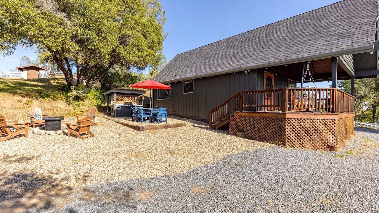 Photo of Patio Balcony in Oakhurst