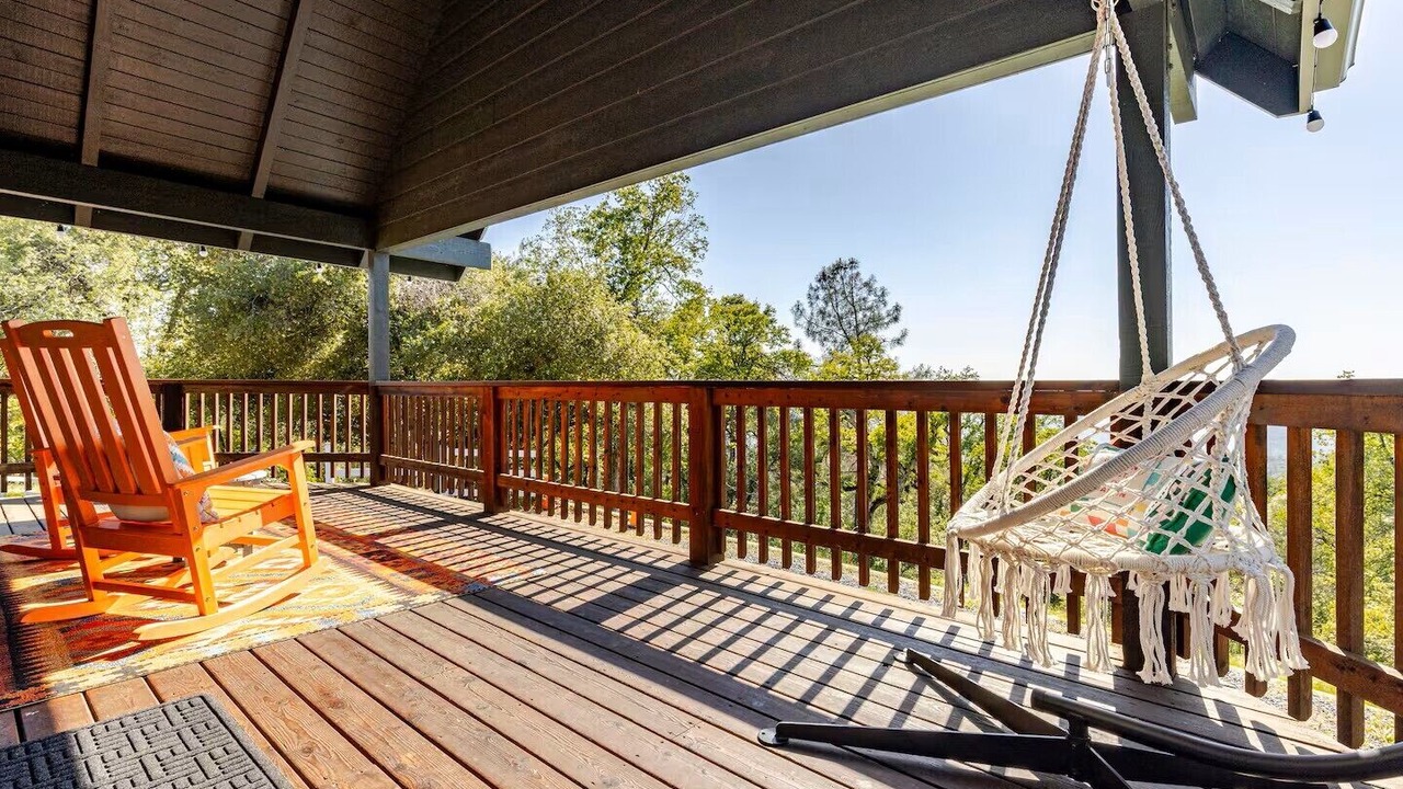 Photo of Outdoor in Oakhurst
