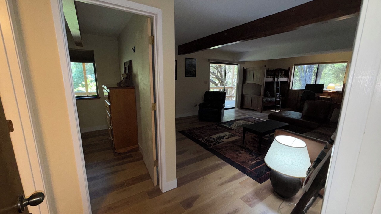 Photo of Livingroom in Groveland