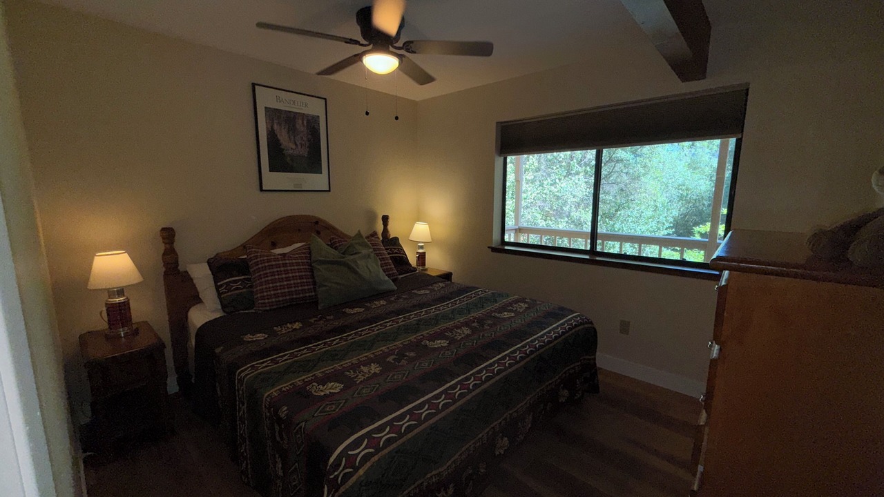 Photo of Bedroom in Groveland