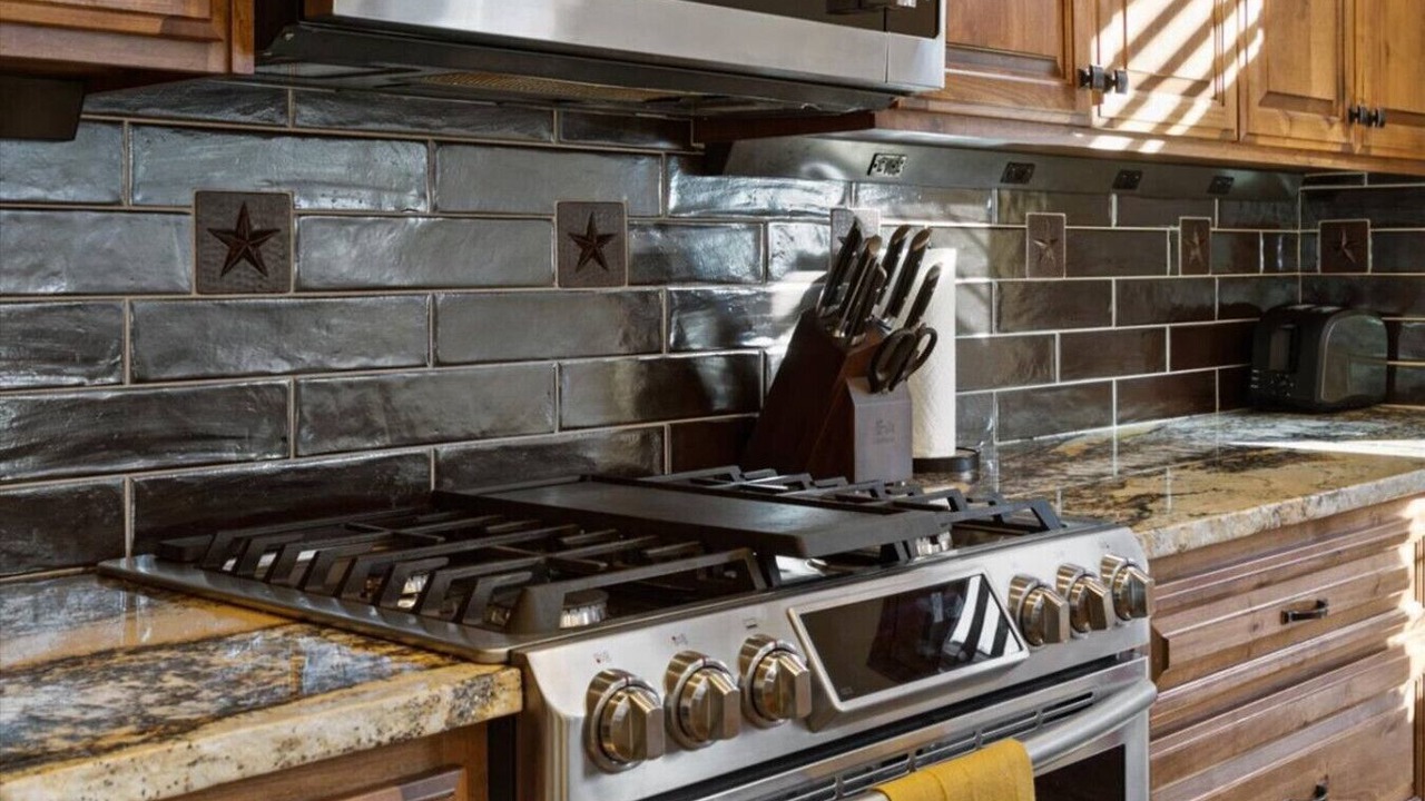 Photo of Kitchen in Midtown