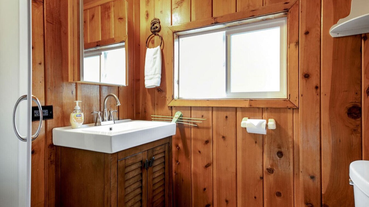 Photo of Bathroom in Chamberlands