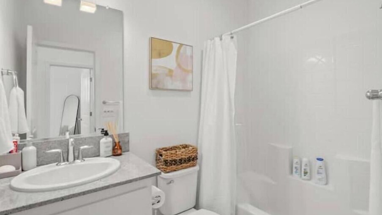 Photo of Bathroom in Madera