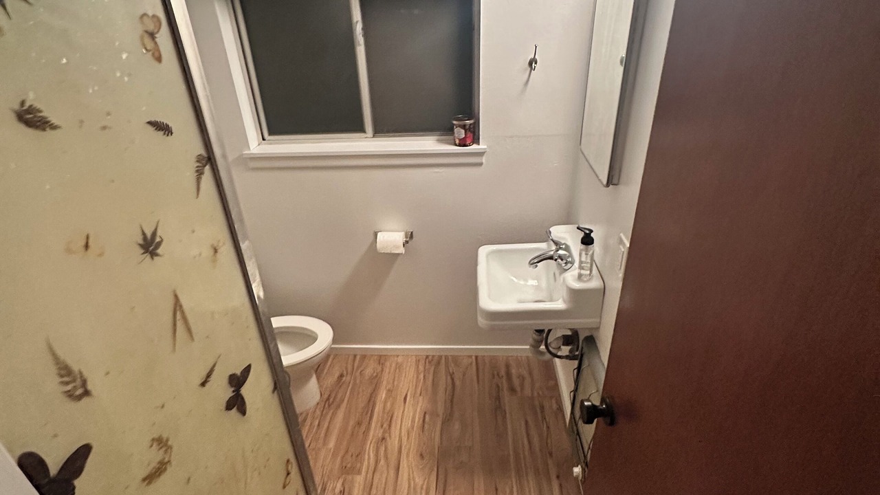 Photo of Bathroom in Merced