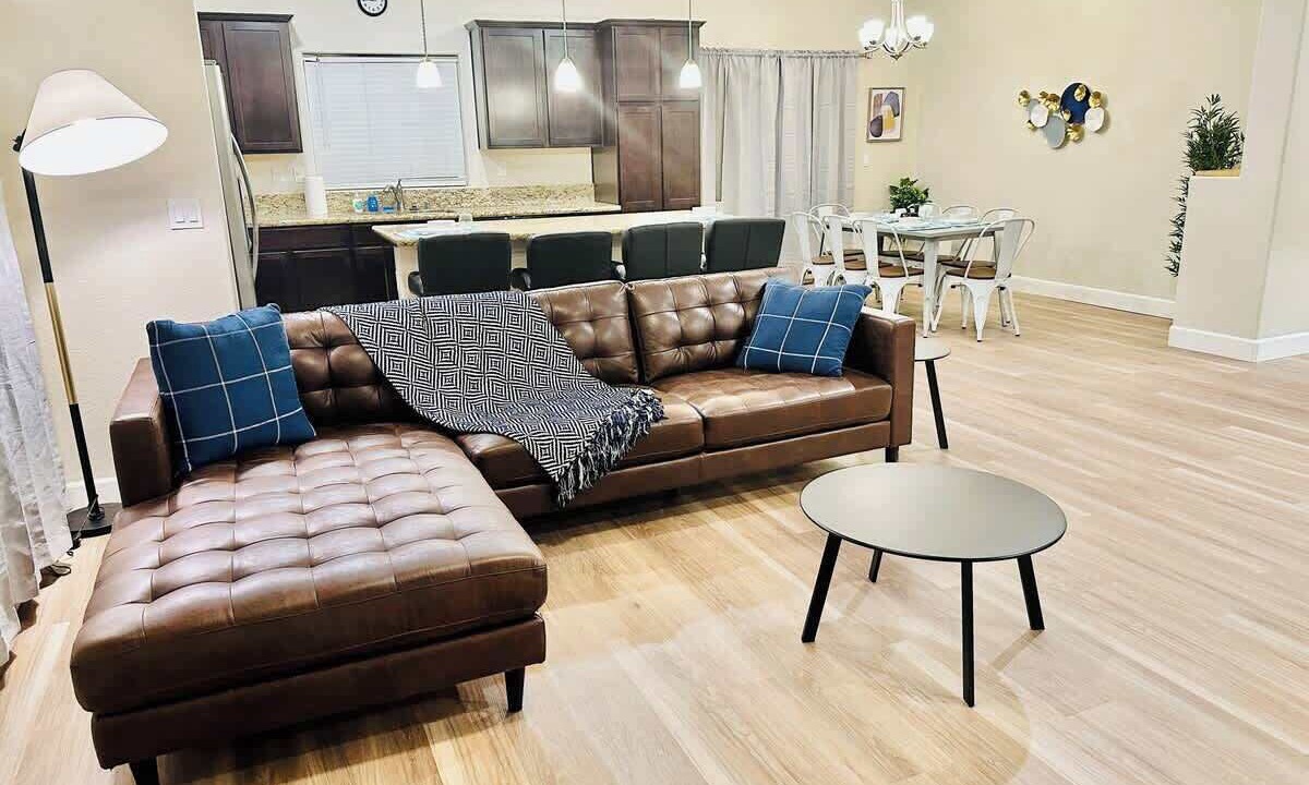 Photo of Livingroom in Fernley