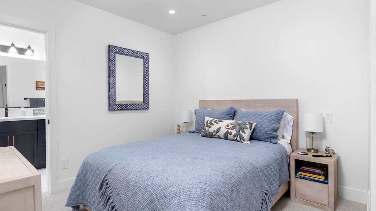 Photo of Bedroom in Avila Beach