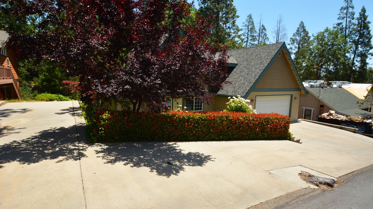 Photo of Outdoor in Bass Lake