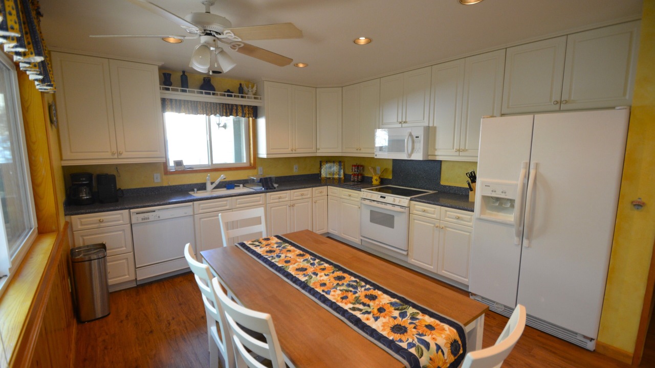 Photo of Kitchen in Bass Lake