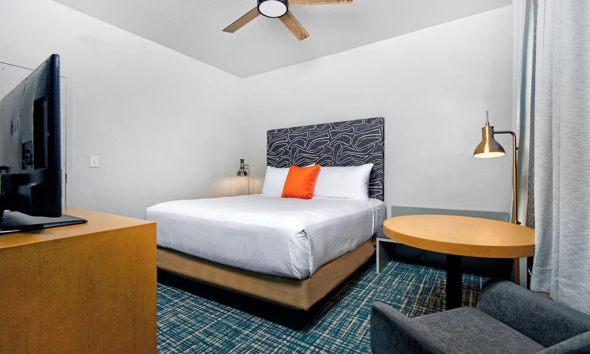 Photo of Bedroom in Downtown San Francisco