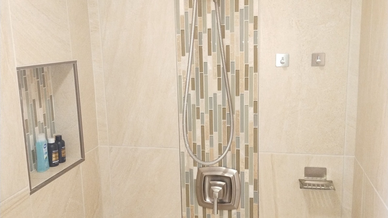 Photo of Bathroom in Lexington Hills