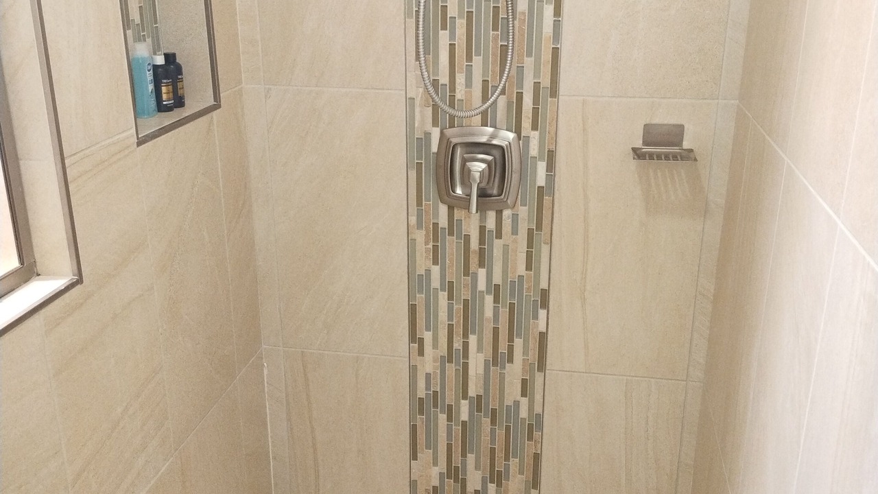 Photo of Bathroom in Lexington Hills