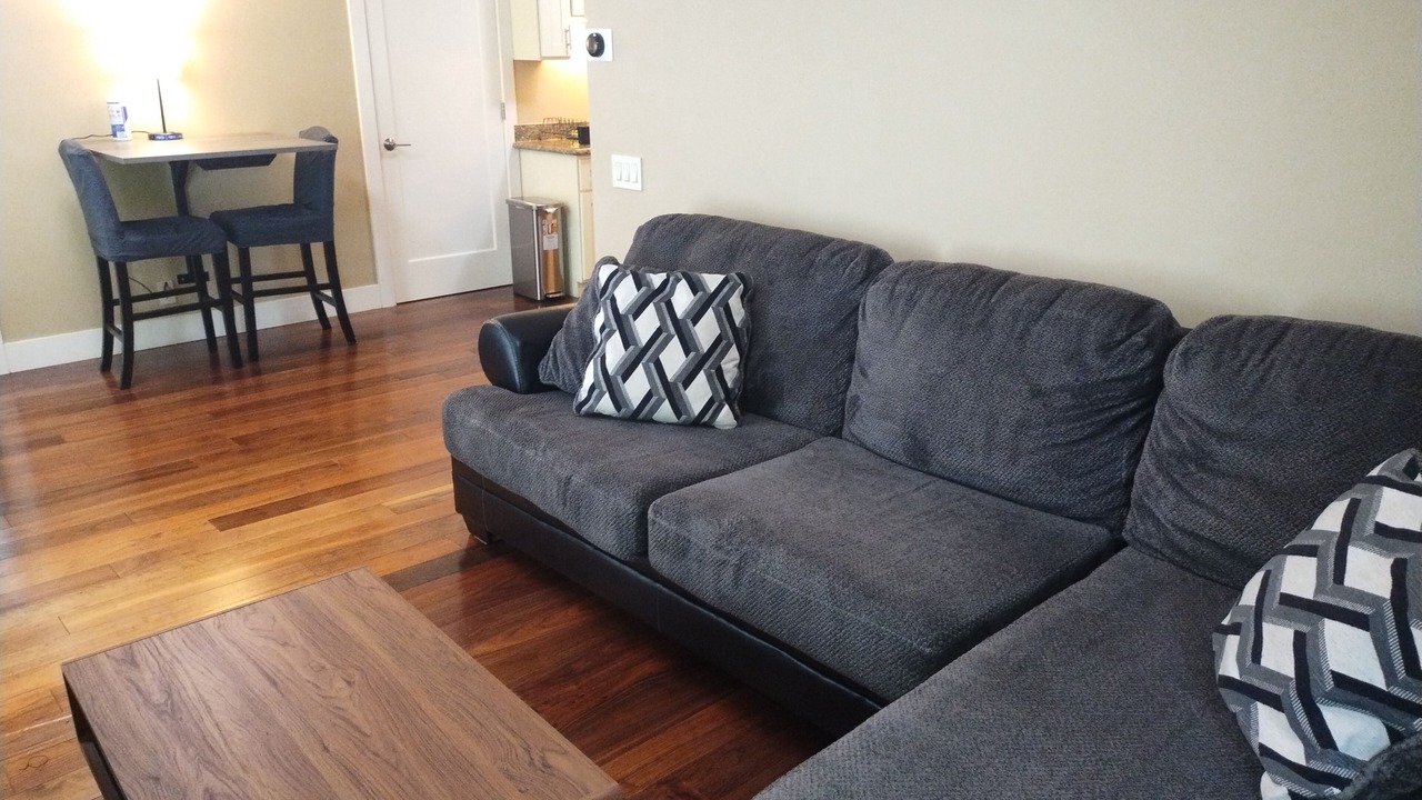 Photo of Livingroom in Lexington Hills